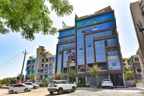 FabHotel Dev Palace