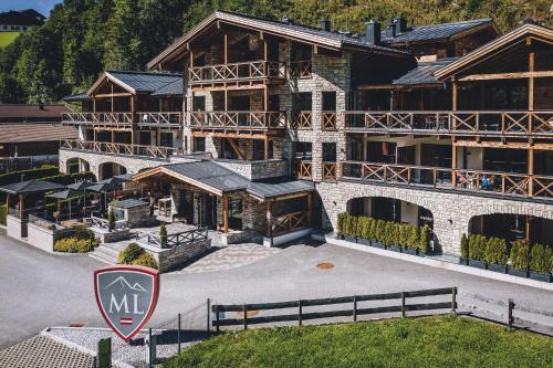 Avenida Mountain Lodges Saalbach - Accommodation - Saalbach Hinterglemm