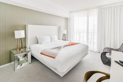 Luxurious Hyde Resort Apartments in Hollywood, USA