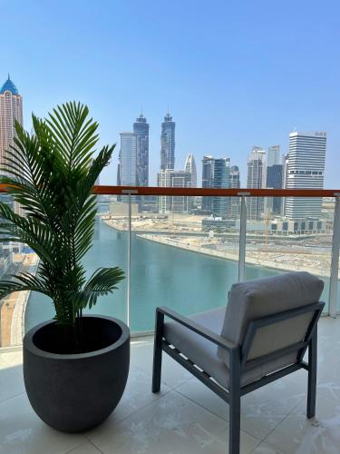 Dubai Canal Burj khalifa view 2bedroom apartment photo 2