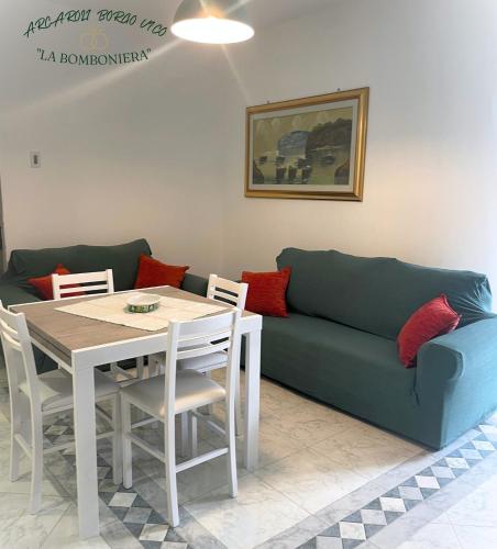Arcaroli Borgo Vico "La Bomboniera" in Vico del Gargano