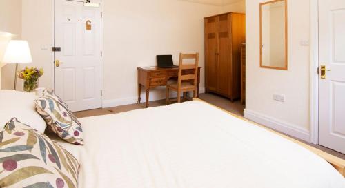 Rydal Hall Room Type - Standard Double Room