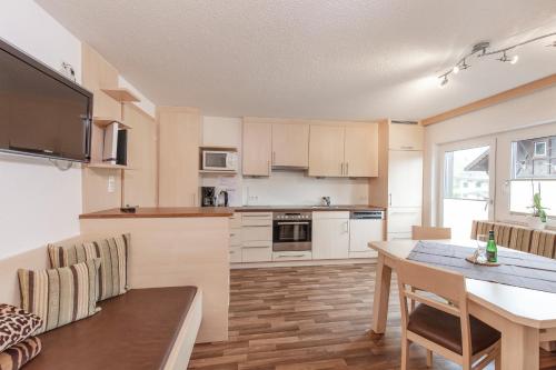 Kitchen, Haus Sonnenheim in Langenfeld