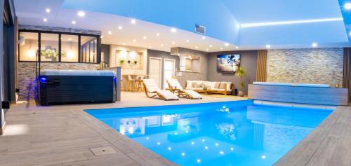 One-Bedroom Villa