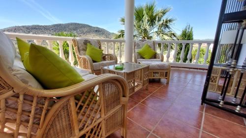 Oprema, Villa Mondriana in Mondron
