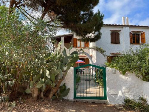 Casa Carla casa in pineta a 100 mt dalla spiaggia