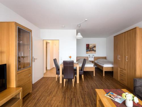 Apartment Lahnhöhe - A707 by Interhome in Lahnstein, Deutschland