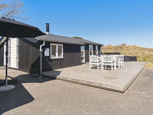 Holiday Home Barthi - 1-6km from the sea in NW Jutland by Interhome