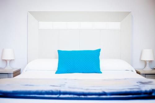 Apartamentos Villa Zoila - image 9