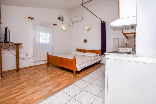 Apartments Zdravko - image 5