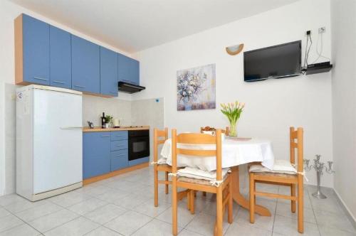 Apartments Sandy, Rogoznica (photo 7)