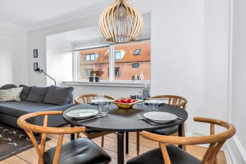  Plads til 4 personer - 5 minutter fra Friluftsbadet in Aalborg