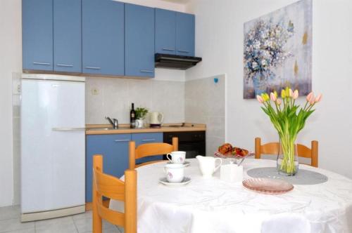 Apartments Sandy, Rogoznica (photo 8)