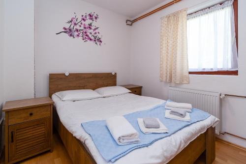 Apartments for families with children Grabovac, Plitvice - 20709