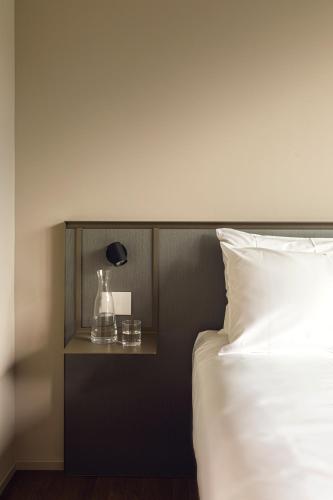 2 twin beds