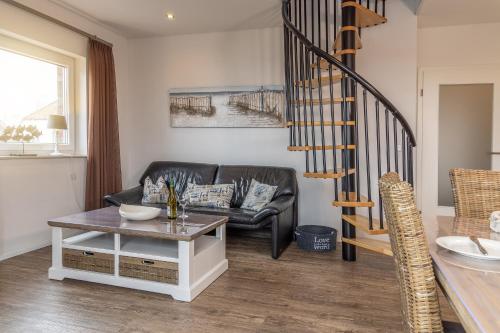 Apartment with Balcony image 6