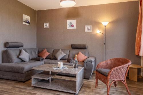 Apartment with Terrace image 10