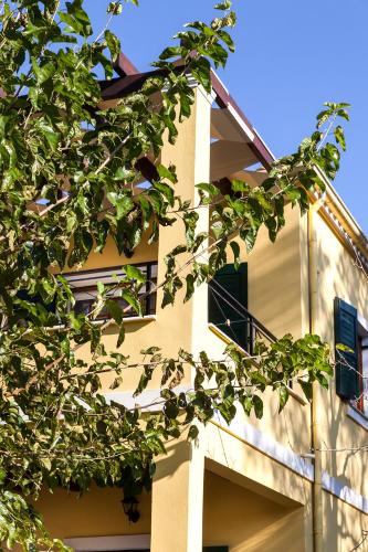 Zen Stone House - image 6