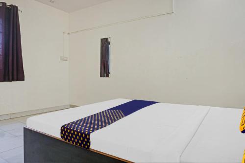 SPOT ON Nisarg Lodging & Boarding