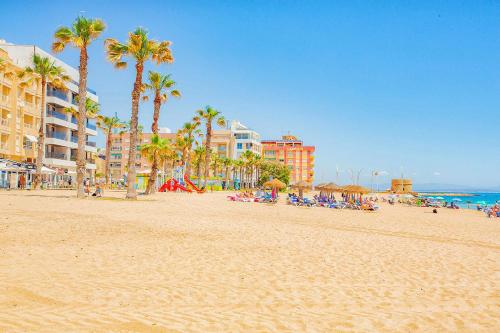 100 Sunshine Beach - Alicante Holiday - image 3