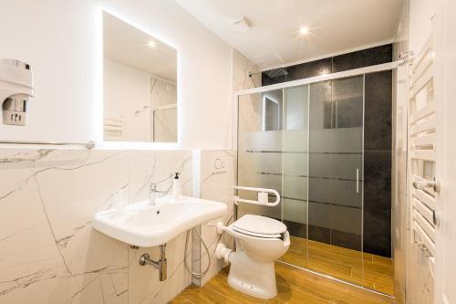 Hotel Bijou - image 6