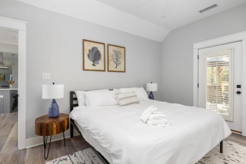 Palmetto Grove Walk to Shem Creek Mins to Dwtn Palmetto Grove Walk to Shem Creek Mins to Dwtn