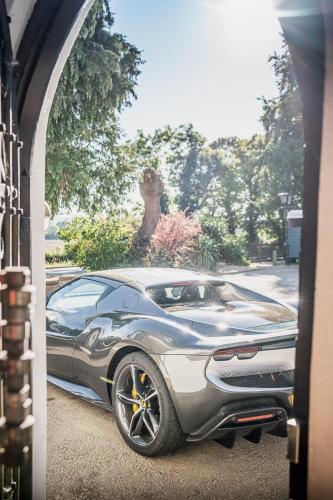 ทัศนียภาพภายนอกโรงแรม, คาเฟอีน แอนด์ แมชชีน (Caffeine & Machine) in เค็นนิวอร์ท