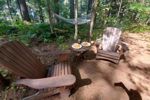 The Stabbin Cabin on Grant Island Brantingham Lake