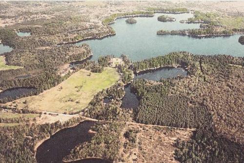 The Stabbin Cabin on Grant Island, Brantingham Lake - HotTub, Boat, Pet Friendly in Old Forge (NY)
