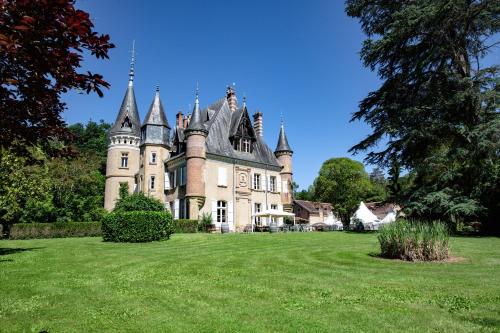 Camping et Hotel Château du Haget - Camping - Montesquiou