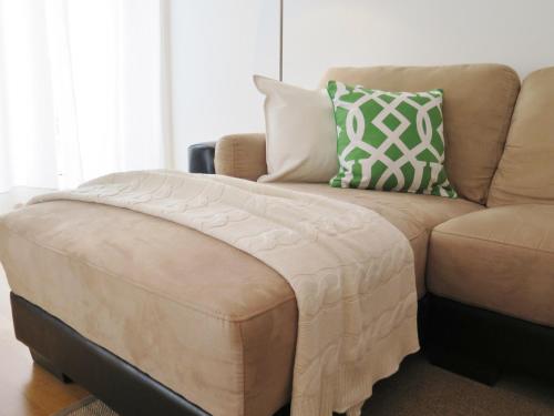  Charming Apartment - 2 Bedrooms & Garage in Lissabon