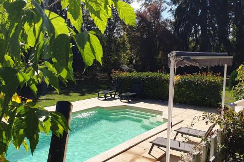 Villa le Roc, pour 10 pers, jardin et piscine - Location saisonnière - Thonac