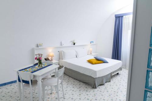 Cala Moresca Apartments Room Type - Standard Apartment