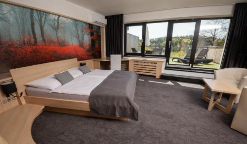 Hotel Kras - main image