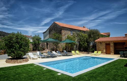 8 bedrooms villa with private pool furnished garden and wifi at Celorico de Basto