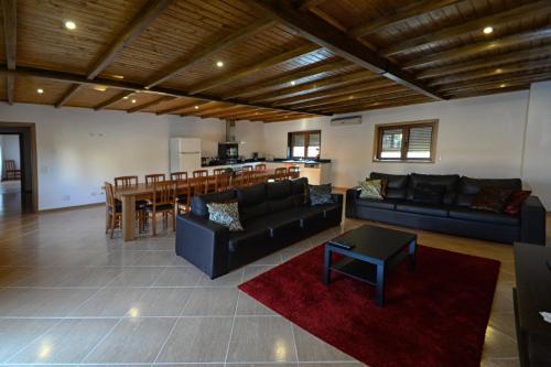 8 bedrooms villa with private pool furnished garden and wifi at Celorico de Basto