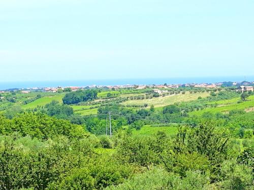 One bedroom house with sea view enclosed garden and wifi at Canosa Sannita