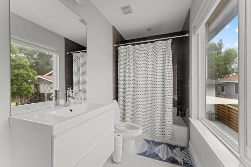 Detached 1 Bed 1 Bath In-law Suite 3 miles from Downtown! in Austin, USA
