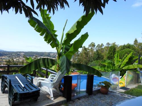 2 bedrooms villa with lake view private pool and enclosed garden at Vila Nova de Famalicao