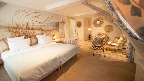 Suite with Balneo Bath or Shower
