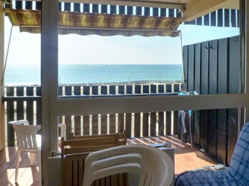 Studio a Lacanau Ocean a 50 m de la plage avec vue sur la mer et terrasse amenagee - Location saisonnière - Lacanau