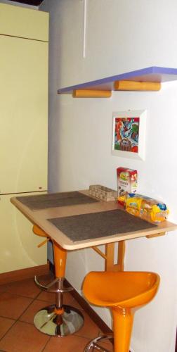  Charming Apartment in Lesa with Mountain View - 67 m² in Lesa