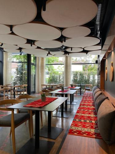 Etnomania Boutique Hotel in Priština