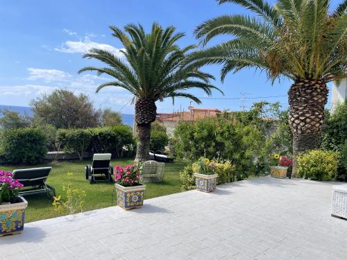  Spacious house with jacuzzi in Brancaleone Marina in Brancaleone Marina