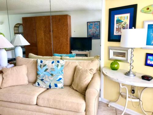 Sea Haven - Sea View at Symphony Beach Club in Ormond Beach, USA