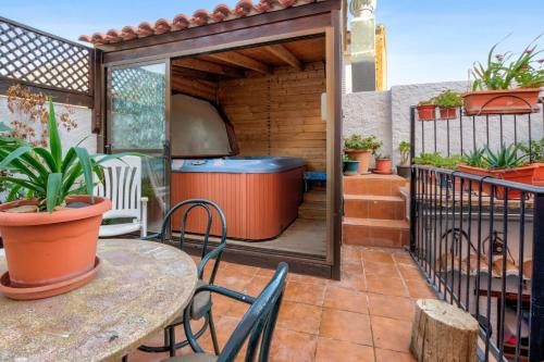 5 bedrooms house with jacuzzi and furnished terrace at Puebla de Don Rodrigo