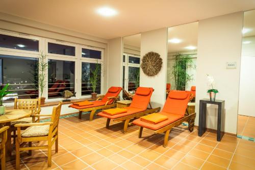 Hotel Deutscher Hof - image 14