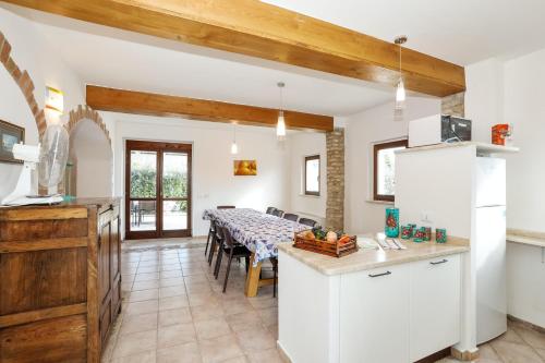  Villa with Sea View - Cupra Marittima - Private Pool in Cupra Marittima