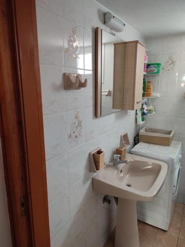 ARITI HOLIDAY APARTMENT - image 14