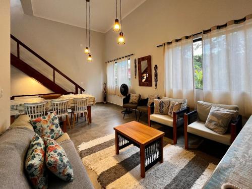 Casa a 3 min andando da Praia de Paúba com WIFI top Casa a 3 min andando da Praia de Paúba com WIFI top